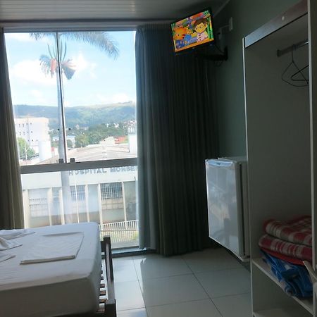 סטה לגואס City Hotel מראה חיצוני תמונה